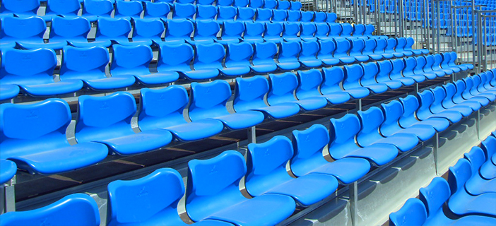 Közepes háttámlájú stadion nézőtéri ülés